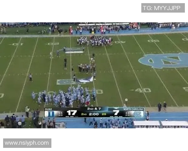 杜克大学与北卡罗来纳大学最新对决精彩录像回顾与分析