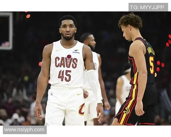 2018年10月老鹰队与骑士队激战回顾精彩瞬间与赛场亮点分析