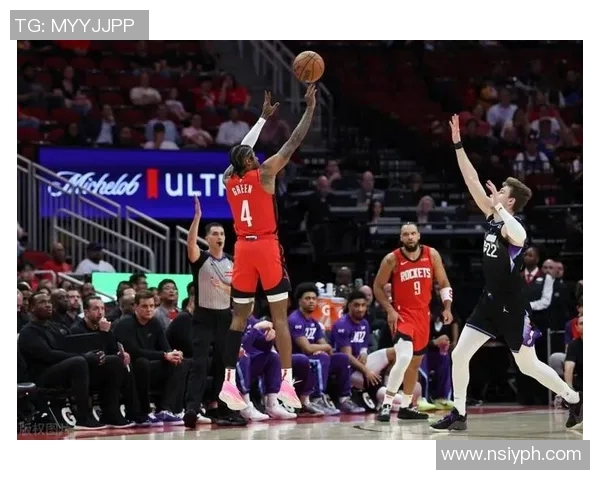 火箭与爵士季后赛对决全程回顾及精彩瞬间分析