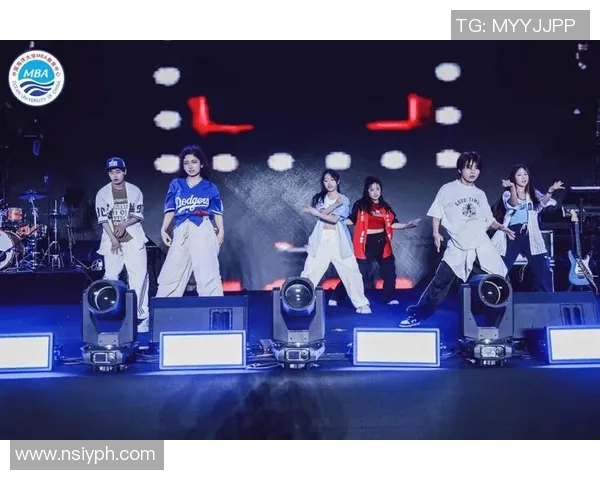 成都街舞队状态表现分析及其对未来发展的影响研究MBA