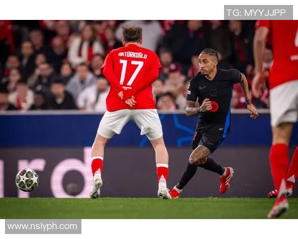 利物浦与巴萨球员跑动分析对比探讨比赛战术与体能表现