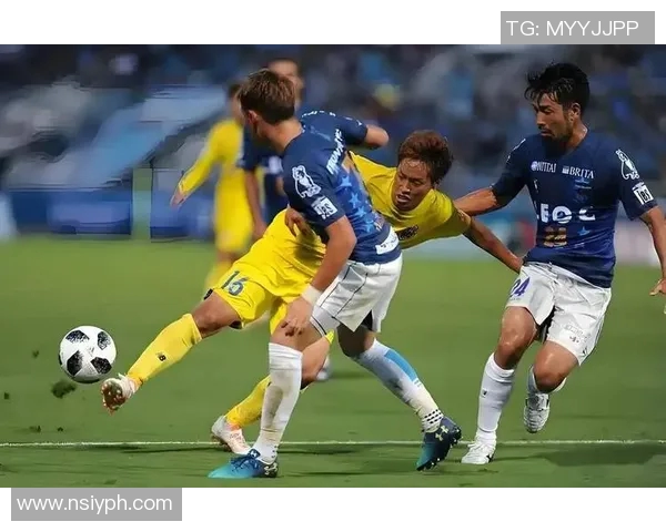 甲府与三分的精彩对决揭示了球队实力的较量与战术的博弈 甲府与三分的精彩对决揭示了球队实力的较量与战术的博弈